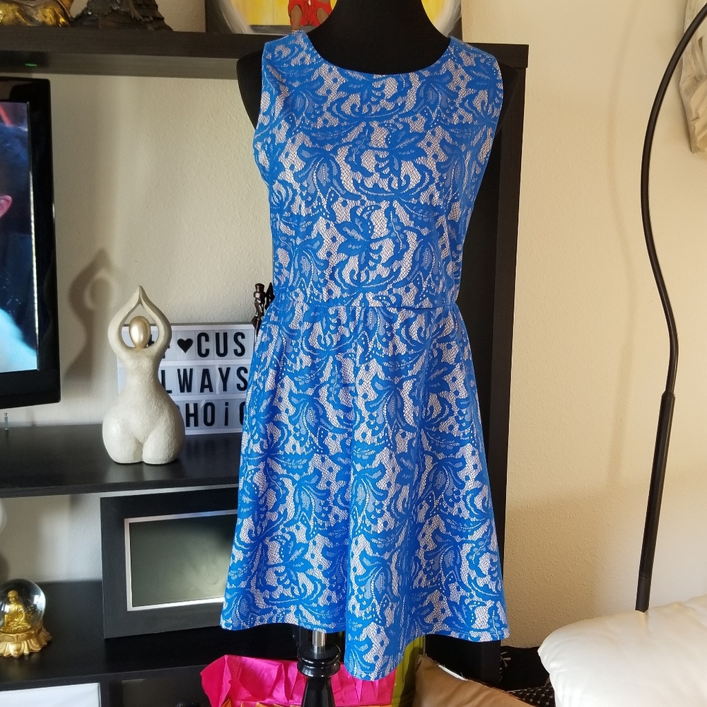 Trixxi Turquoise Nude Lace Dress Sleeveless sz L